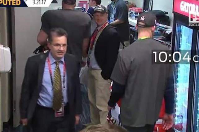 dt.common.streams.StreamServer